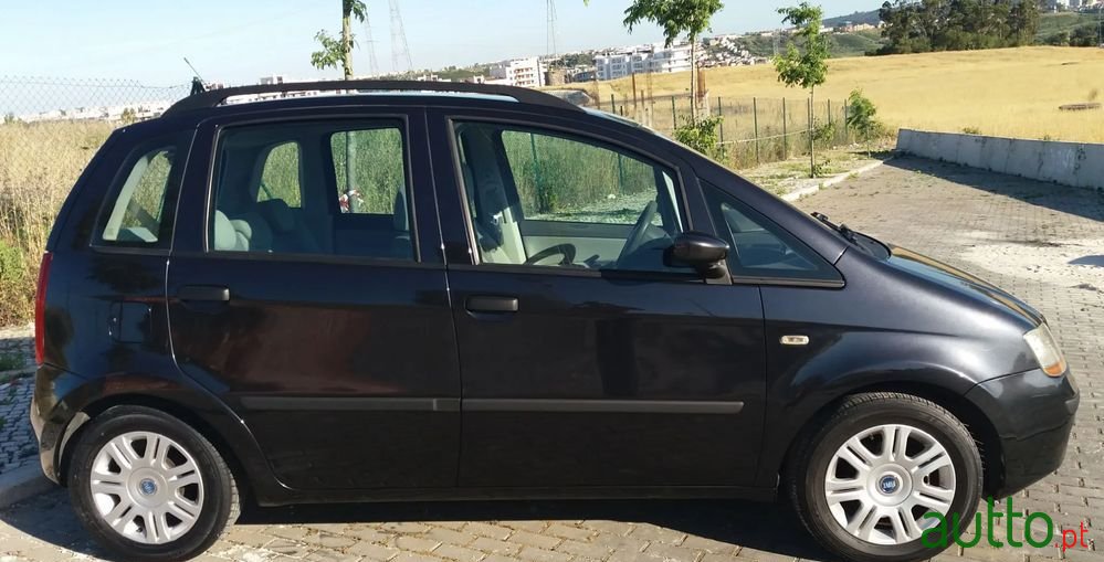 2004' Fiat Idea photo #1