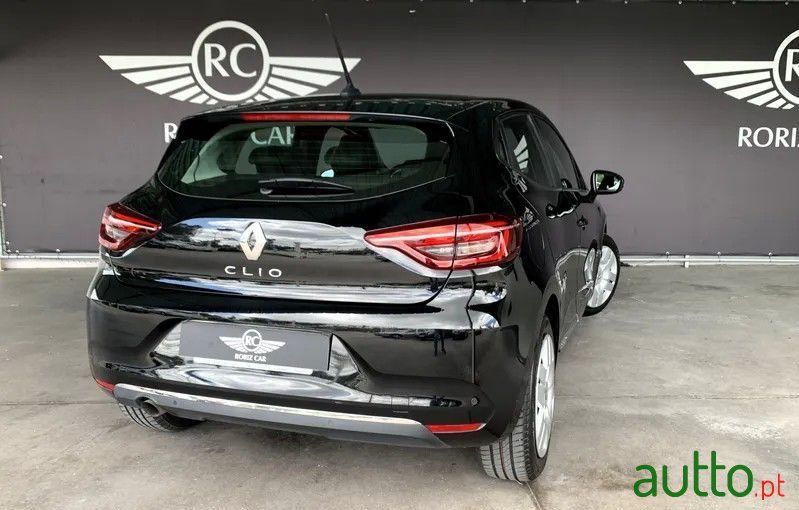 2020' Renault Clio 1.5 Blue Dci Zen photo #5