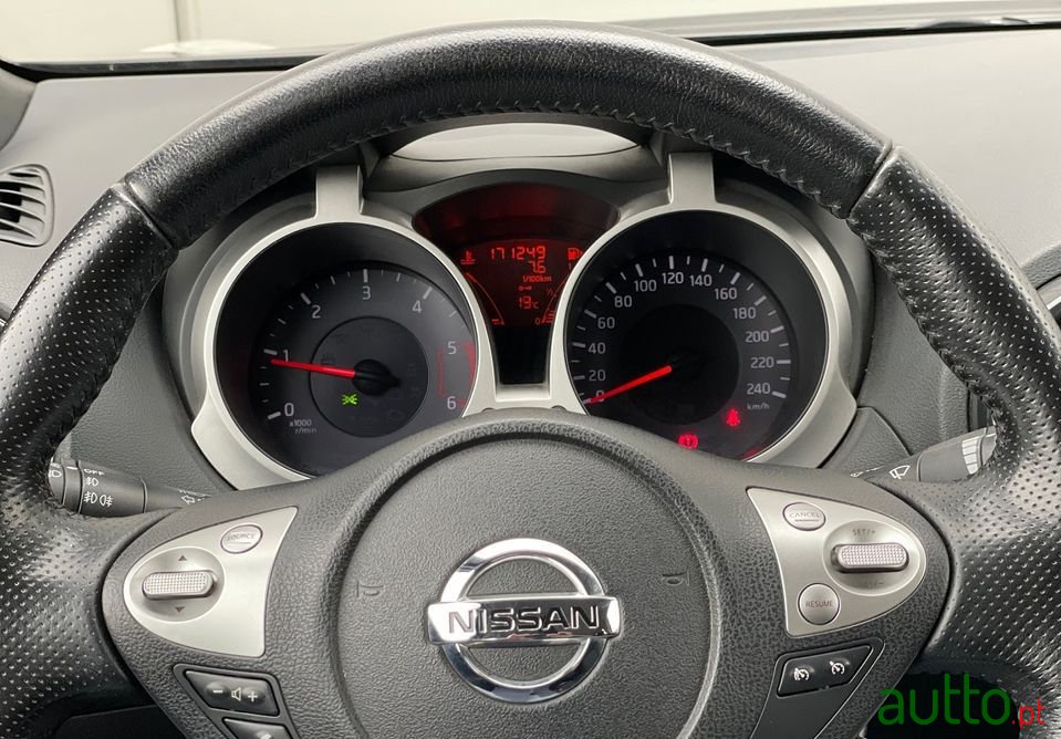 2011' Nissan Juke photo #6