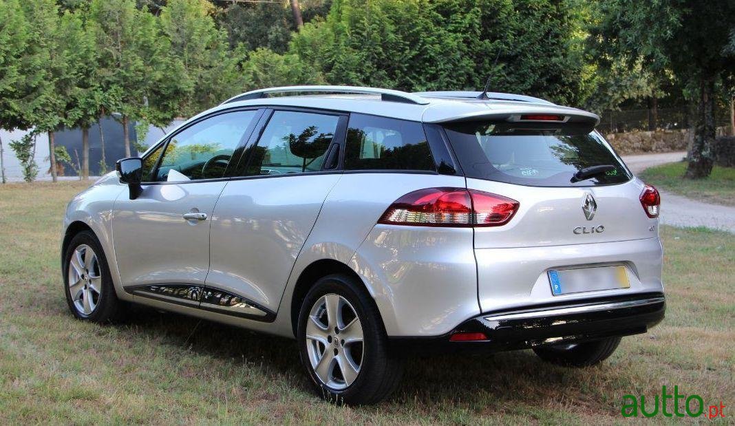 2016' Renault Clio Break photo #1