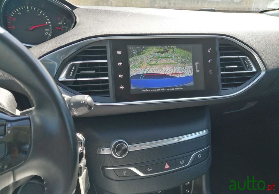 2016' Peugeot 308 Sw photo #3