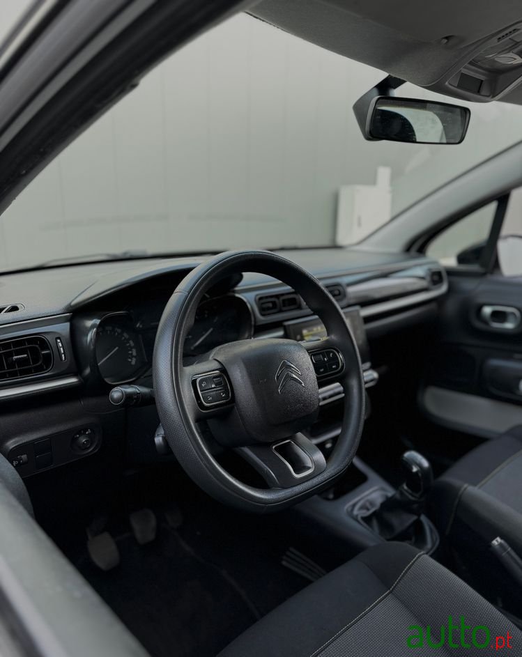2018' Citroen C3 1.6 Bluehdi Feel photo #5