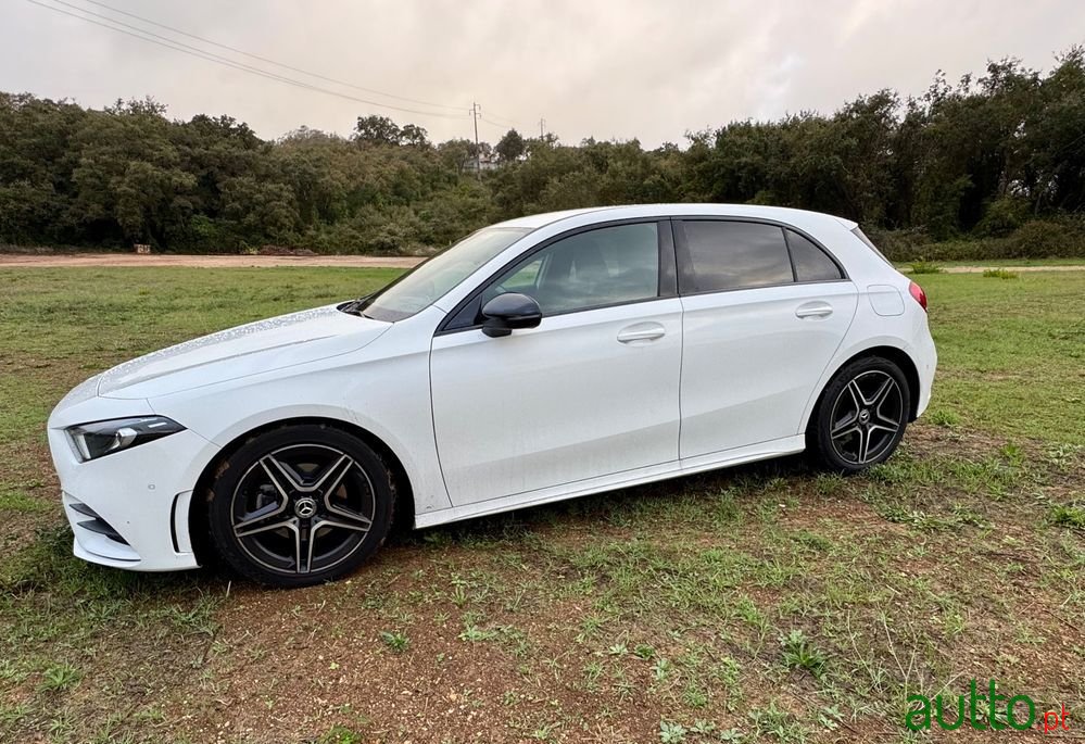 2021' Mercedes-Benz Classe A photo #3