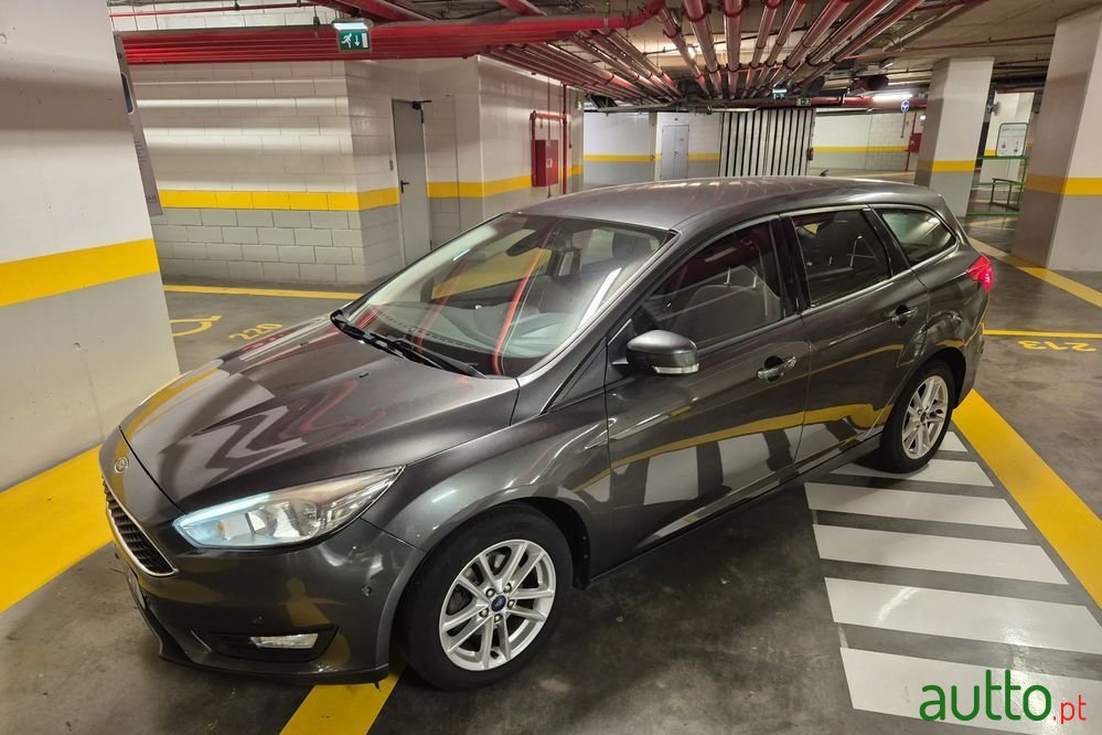 2017' Ford Focus Sw photo #1