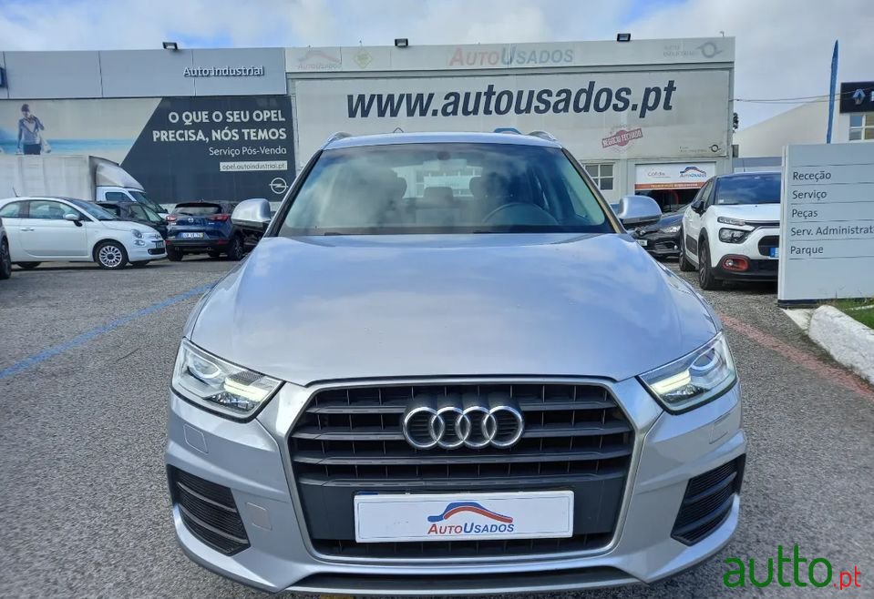 2015' Audi Q3 Sport photo #3