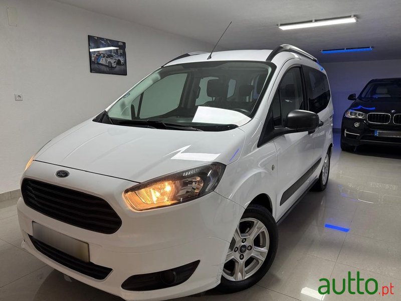 2016' Ford Tourneo Courier photo #1