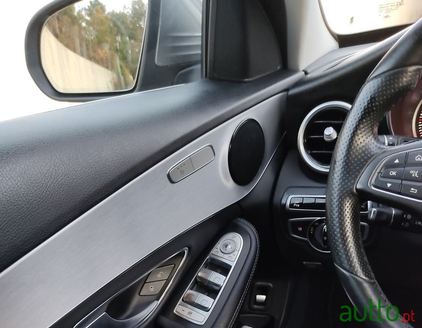 2016' Mercedes-Benz C-350 photo #4