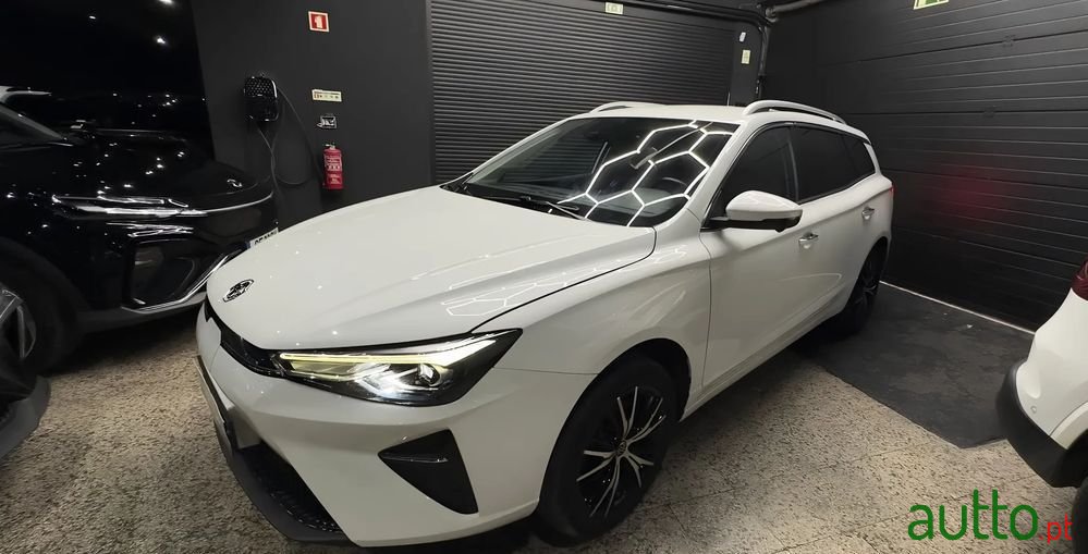 2022' MG MG5 5 Standard Comfort photo #2