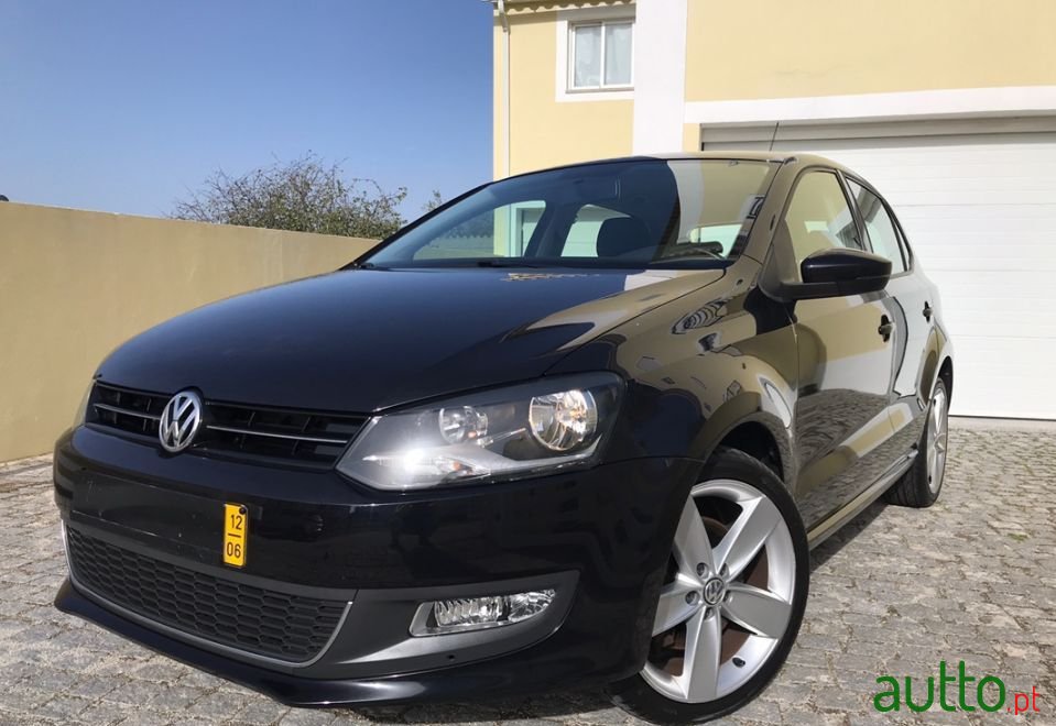 2012' Volkswagen Polo photo #1