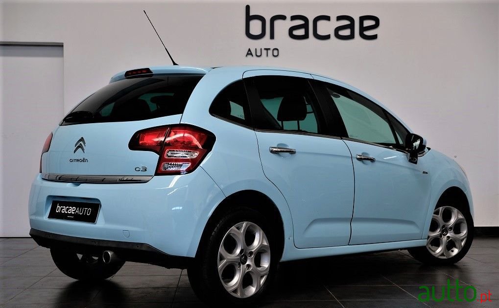 2011' Citroen C3 photo #4