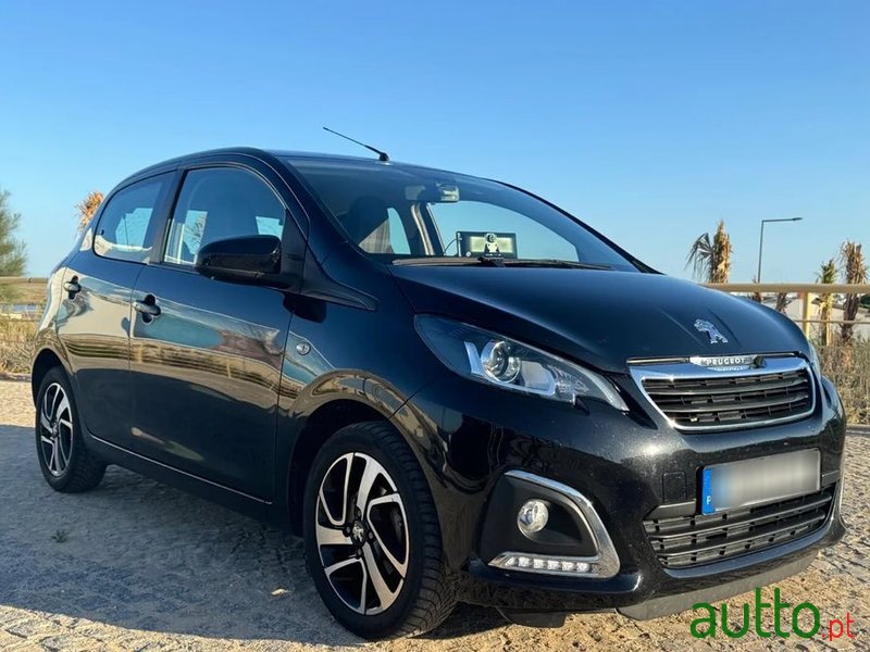 2020' Peugeot 108 1.0 E-Vti Allure photo #1