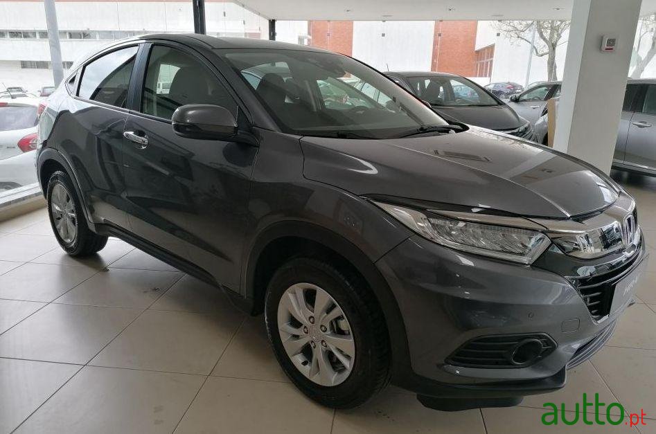 2020' Honda HR-V photo #3