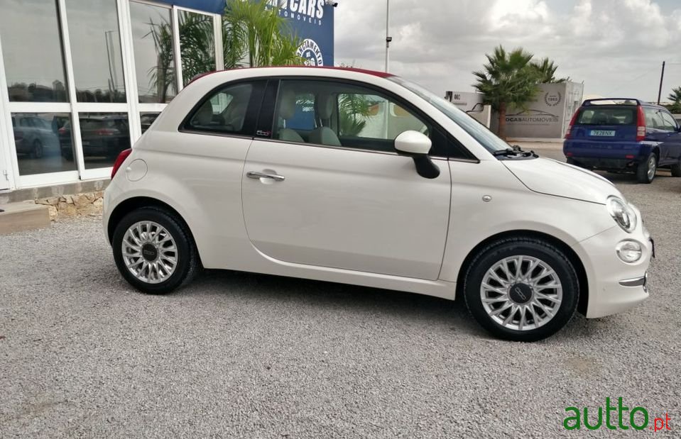 2017' Fiat 500C photo #2