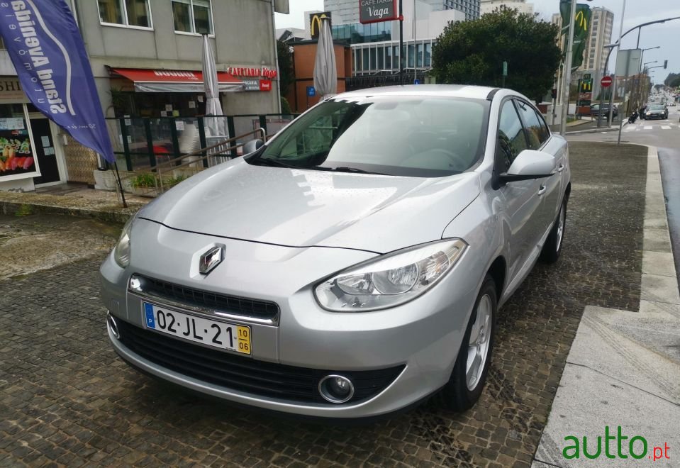 2010' Renault Fluence Exclusive photo #4