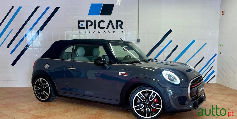 2016' MINI John Cooper Works photo #5