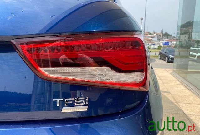 2015' Audi A1 Sportback photo #3