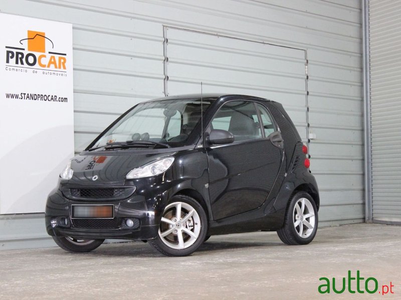 2011' Smart Fortwo photo #1