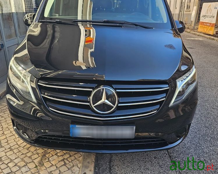 2022' Mercedes-Benz Vito Tourer photo #3