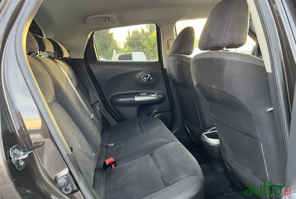 2011' Nissan Juke photo #6