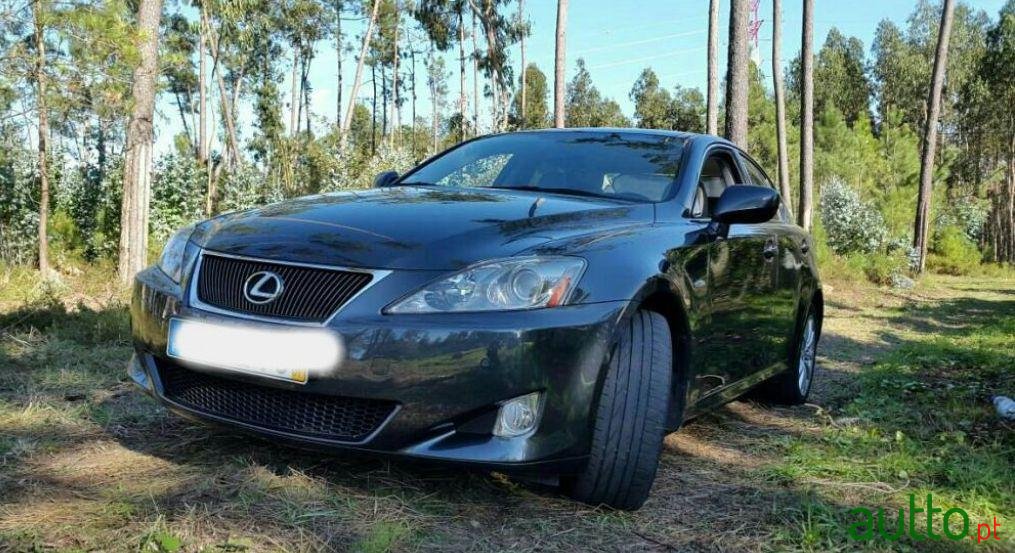 2006' Lexus Is 220 D photo #1