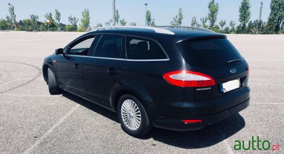 2010' Ford Mondeo Sw photo #3