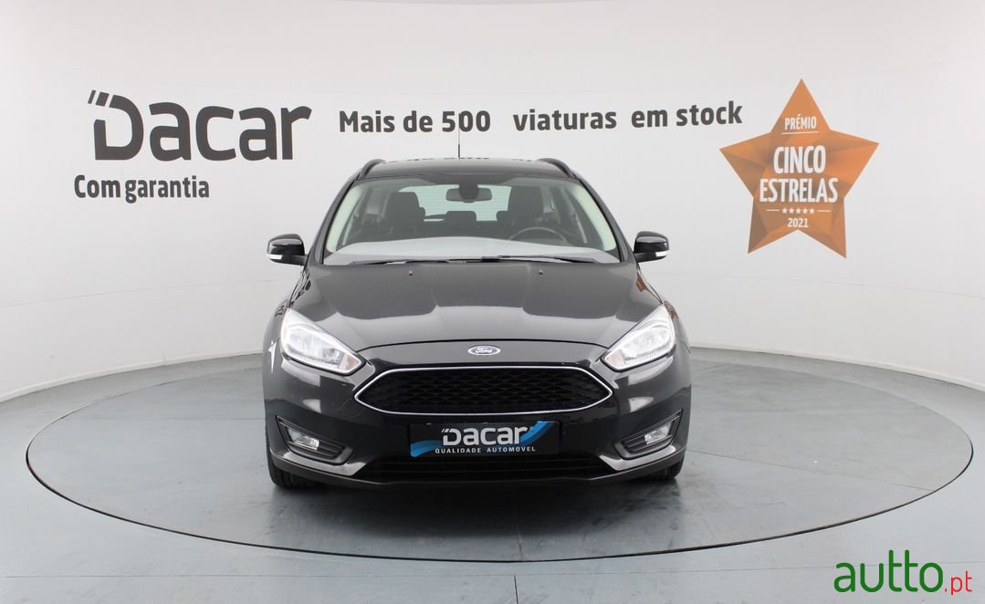 2017' Ford Focus Sw photo #2