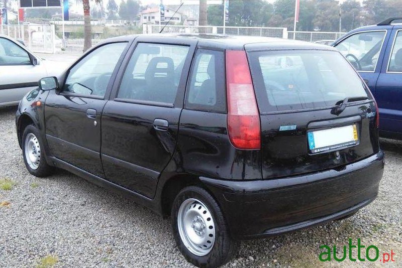 1998' Fiat Punto 55 S photo #2