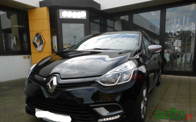 2016' Renault Clio photo #3