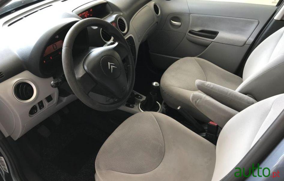 2008' Citroen C3 photo #1