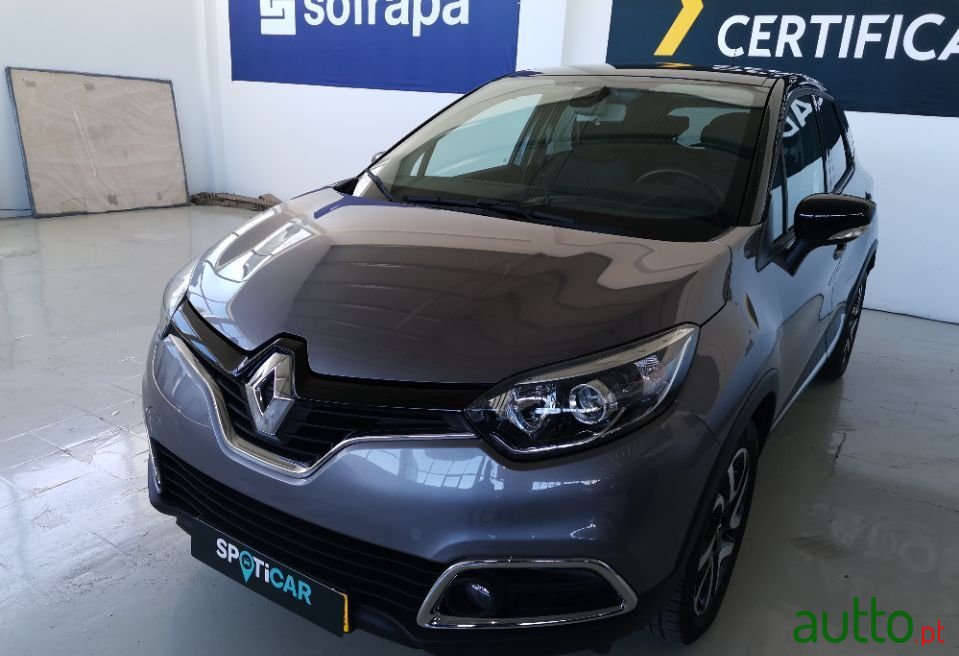 2017' Renault Captur photo #1