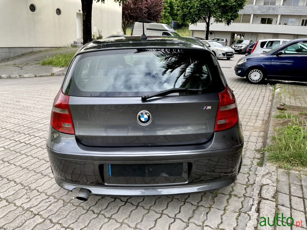 2008' BMW 118 photo #5