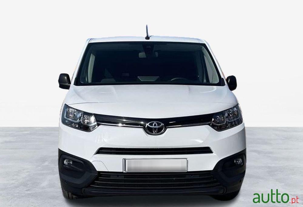 2022' Toyota ProAce photo #5