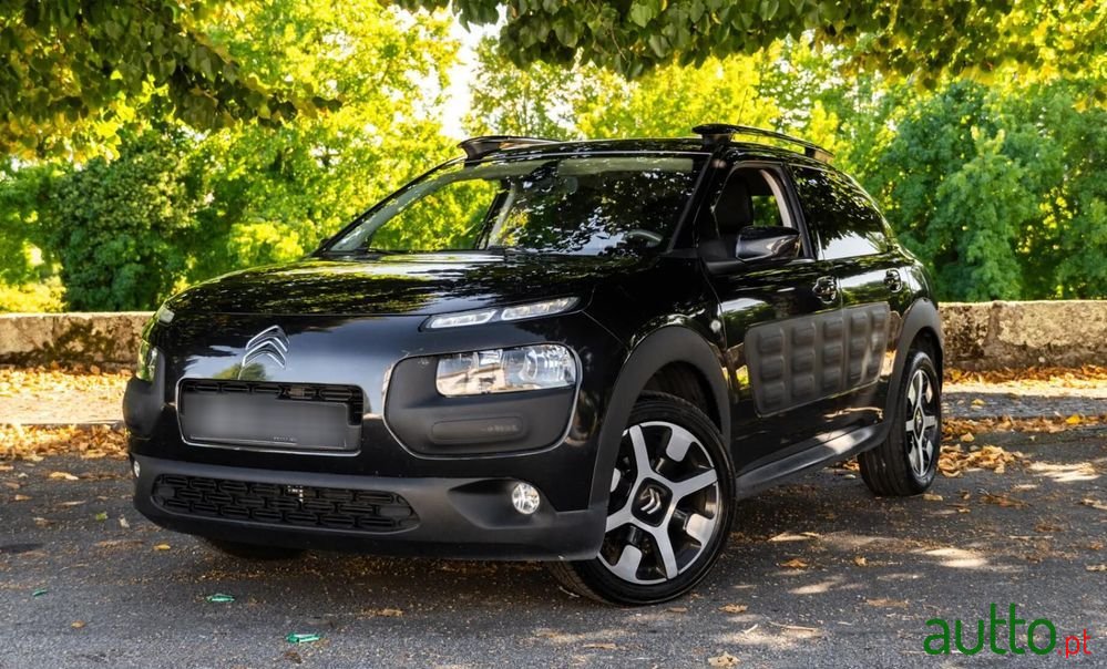 2016' Citroen C4 Cactus 1.2 Puretech Feel photo #1