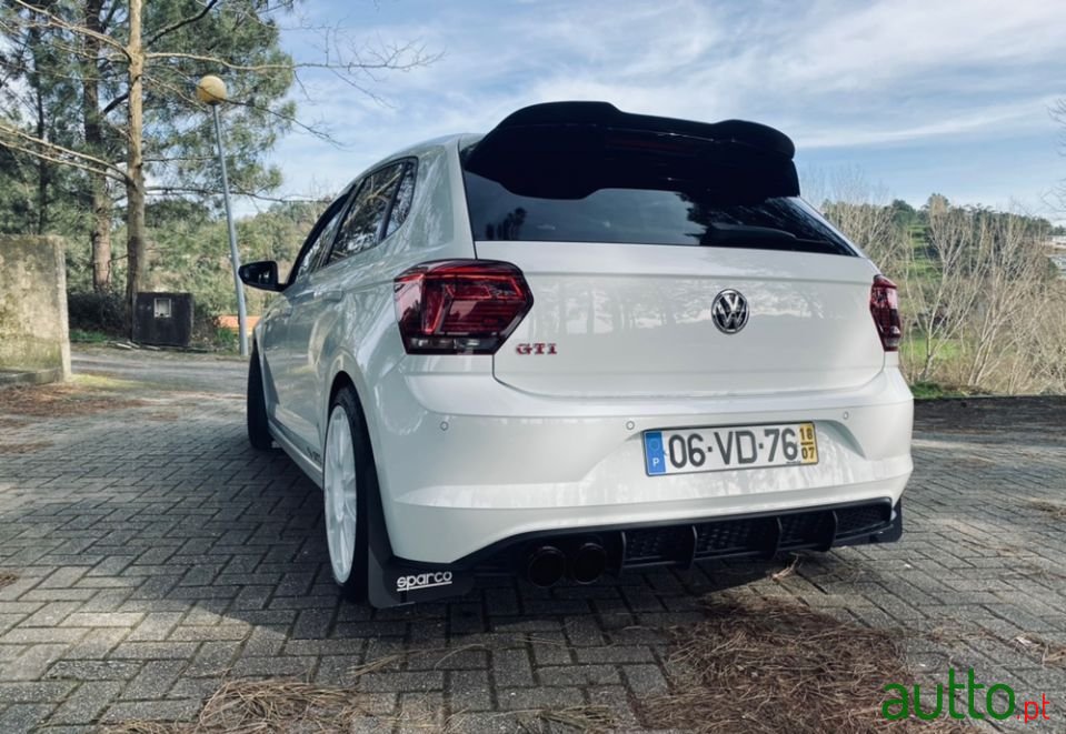 2018' Volkswagen Polo Gti photo #3