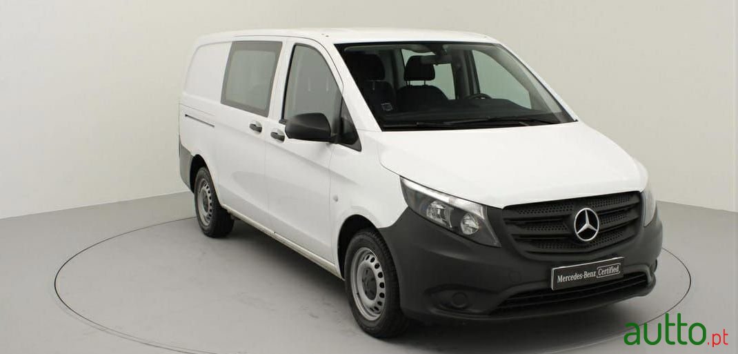 2020' Mercedes-Benz Vito photo #1