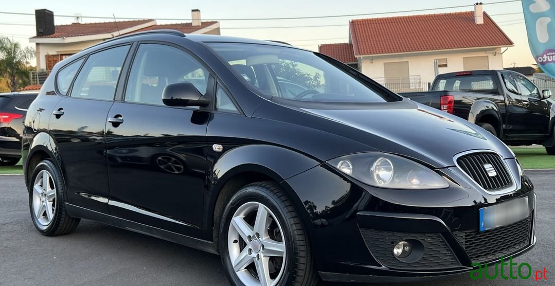 2011' SEAT Altea photo #2