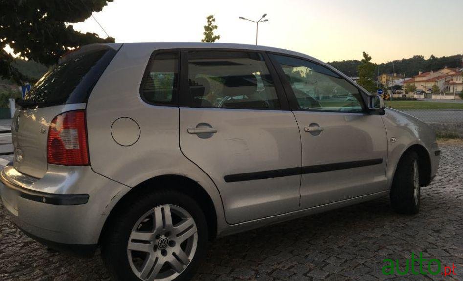 2003' Volkswagen Polo photo #3