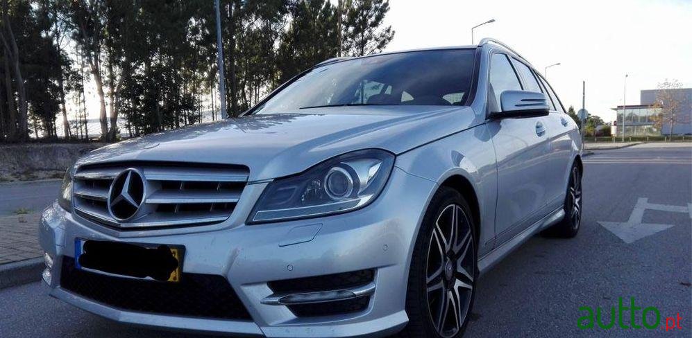 2012' Mercedes-Benz C-200 photo #1