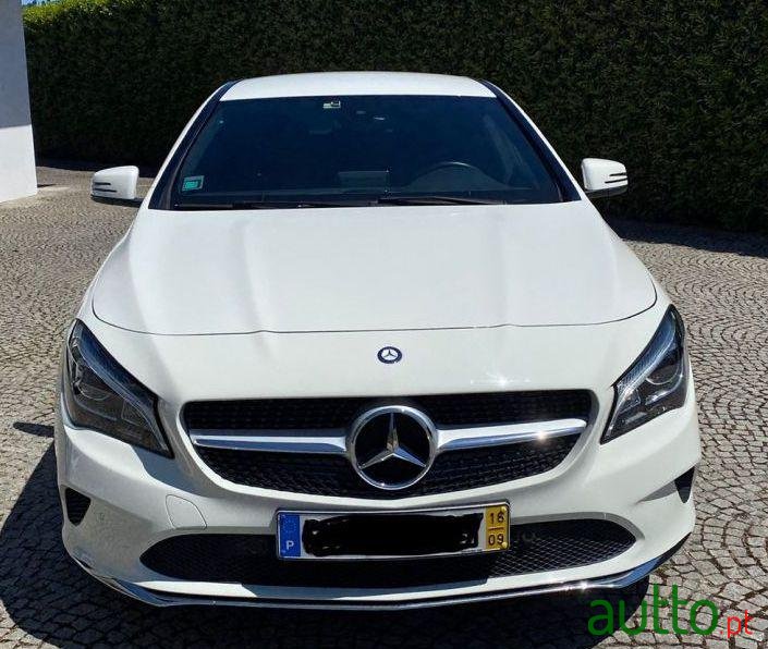 2016' Mercedes-Benz Cla-180 D photo #3