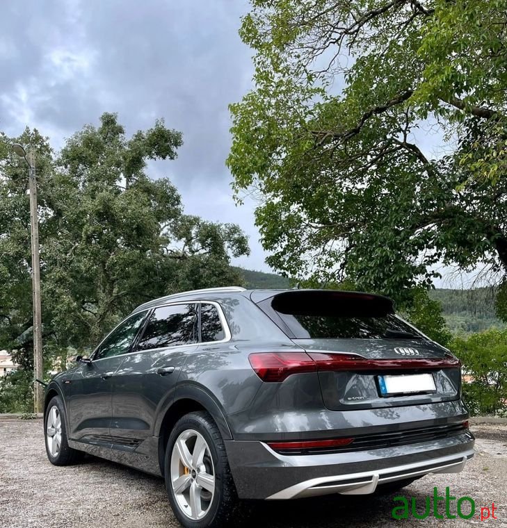 2021' Audi e-tron 55 Quattro photo #1