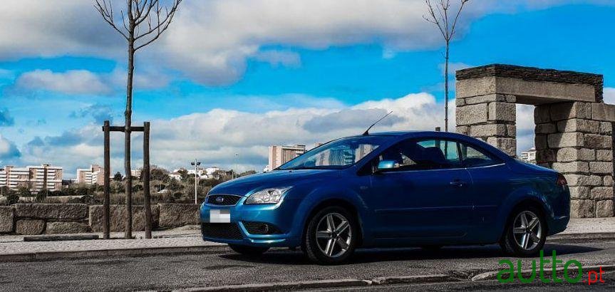 2007' Ford Focus photo #2