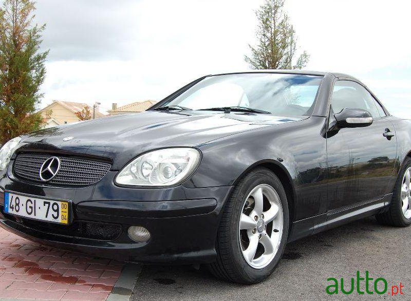 2000' Mercedes-Benz Slk-200 photo #2