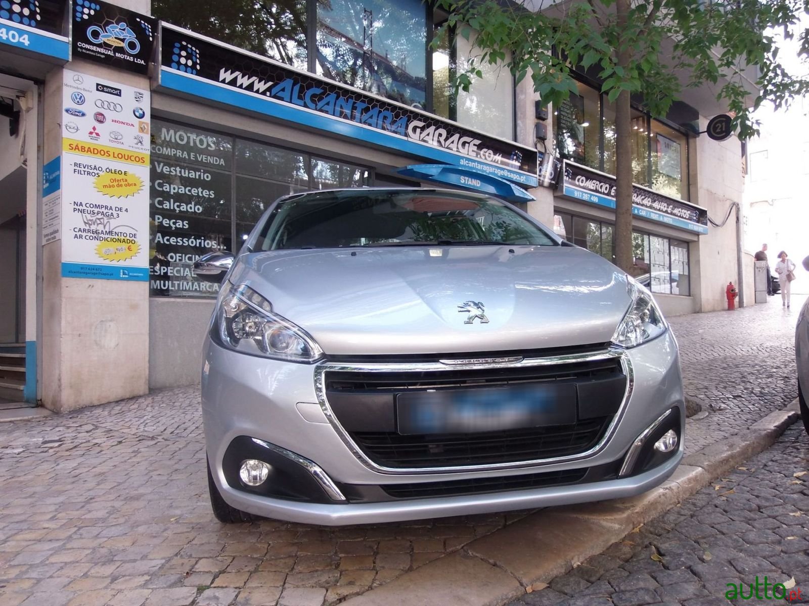 2016' Peugeot 208 photo #1