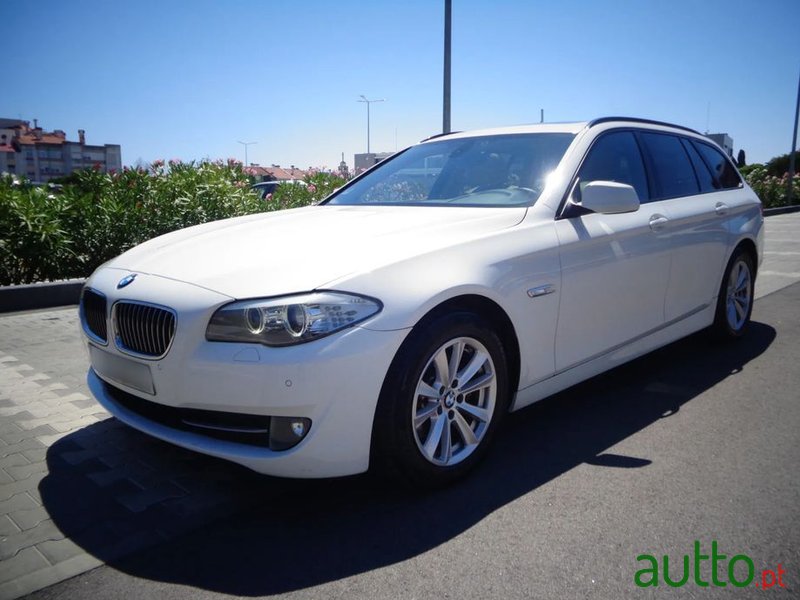 2011' BMW Série 5 photo #3