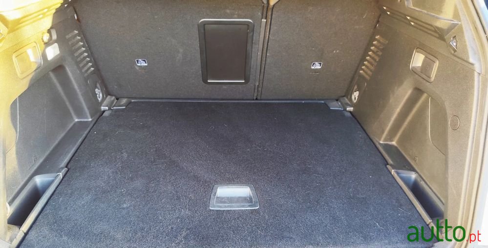 2017' Peugeot 3008 photo #3