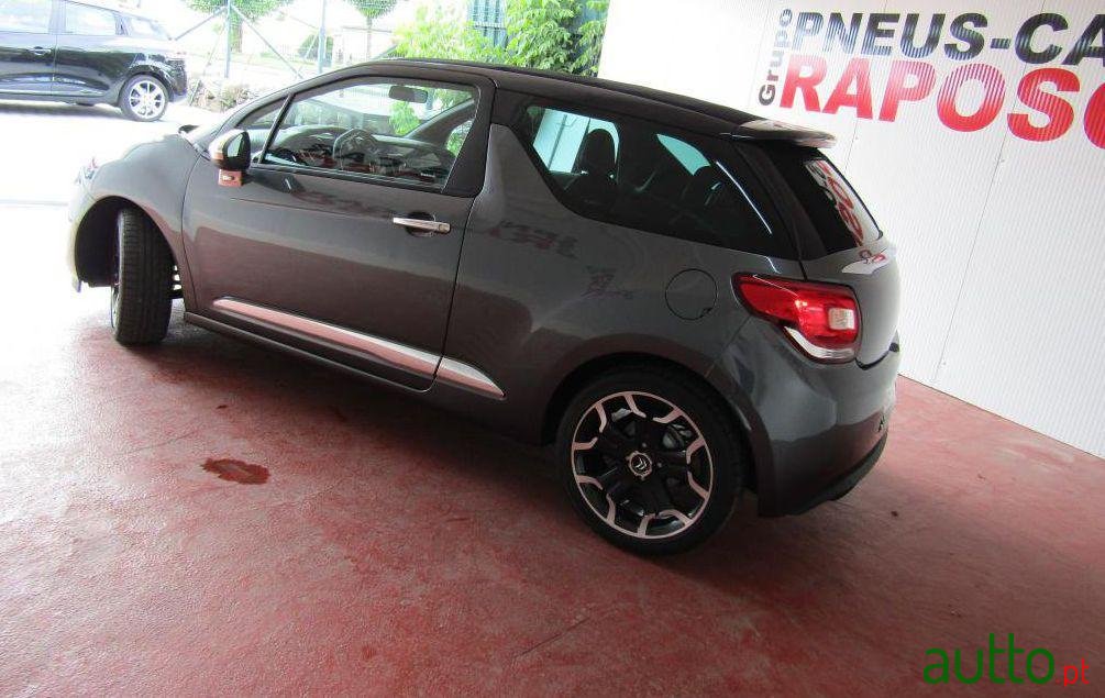 2013' Citroen DS3 Cabrio 1.2 VTi Chic photo #1