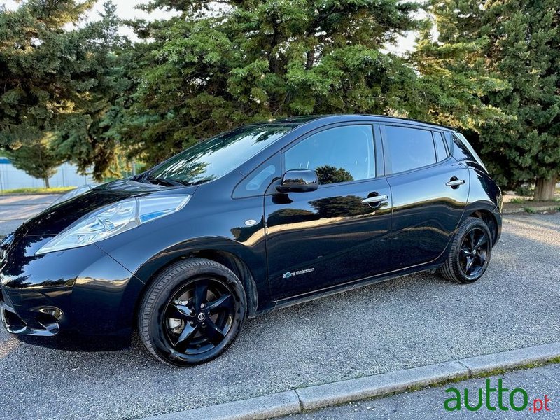 2017' Nissan Leaf Acenta 30 Kwh photo #2