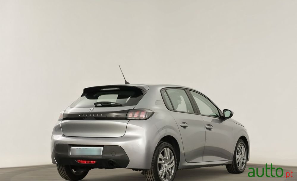 2020' Peugeot 208 photo #4