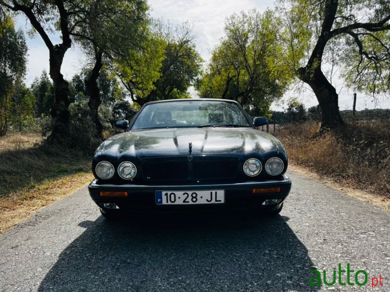 1997' Jaguar XJR photo #2