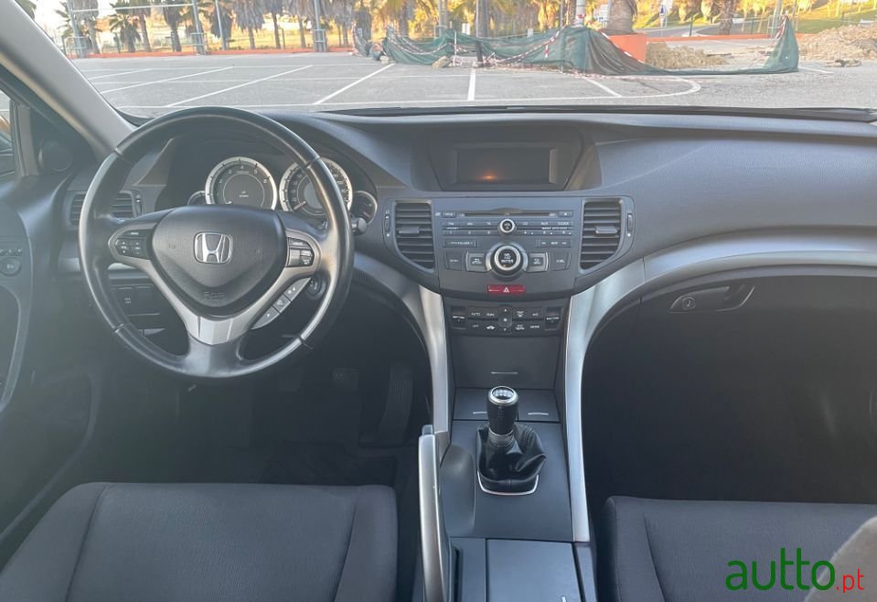 2009' Honda Accord Tourer photo #5